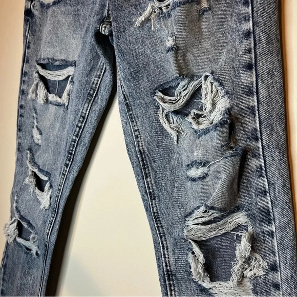 KANCAN Collie Super Distressed Acid Wash High Rise Mom Jeans - Picture 6 of 12
